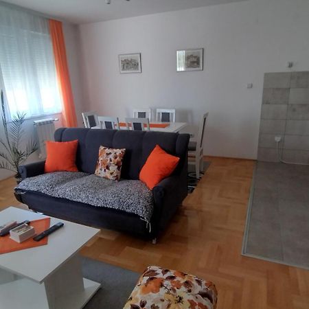 Apartman Maca Πίροτ Εξωτερικό φωτογραφία