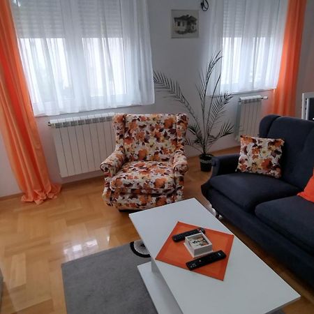 Apartman Maca Πίροτ Εξωτερικό φωτογραφία
