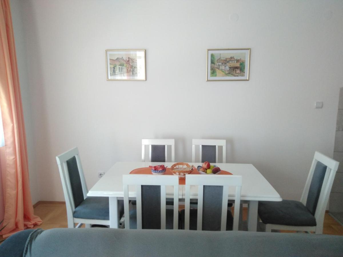 Apartman Maca Πίροτ Εξωτερικό φωτογραφία