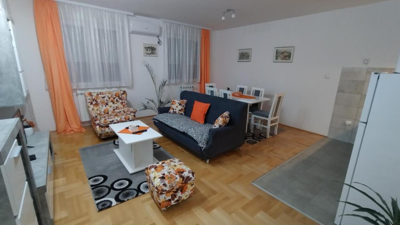 Apartman Maca Πίροτ Εξωτερικό φωτογραφία